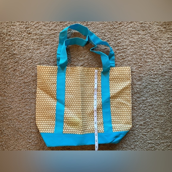 Cream & Blue Tote/Gift Bag. - Picture 6 of 6
